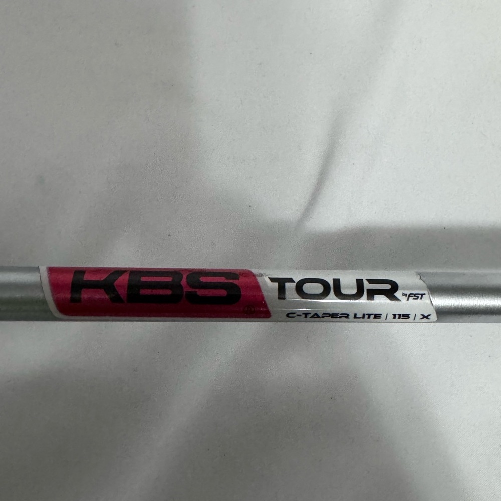 TITLEIST AP2 714 4 IRON KBS TOUR C-TAPER LITE 115G EXTRA STIFF X FLEX JUMBO GRIP - Picture 4 of 10